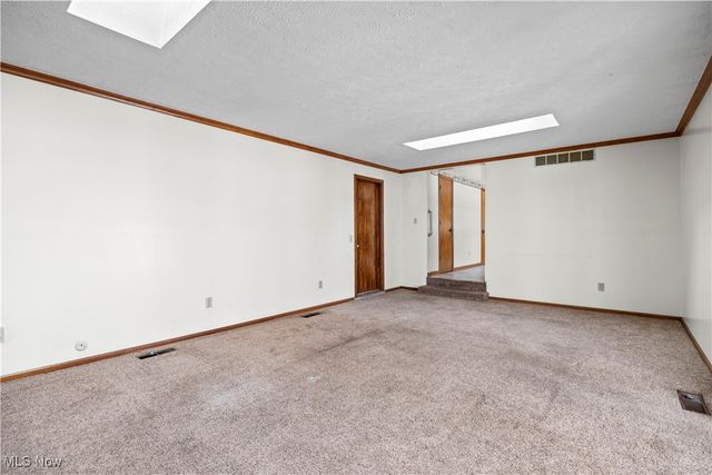 39738 Banks Road, Grafton, OH 44044