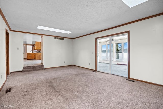 39738 Banks Road, Grafton, OH 44044