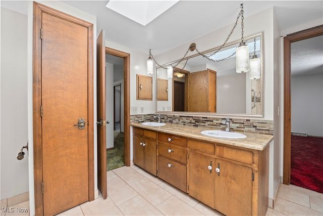 39738 Banks Road, Grafton, OH 44044