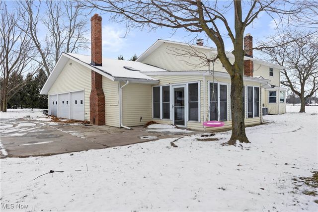 39738 Banks Road, Grafton, OH 44044