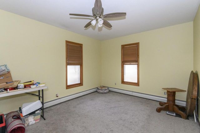 471 W South STREET, Oconomowoc, WI 53066