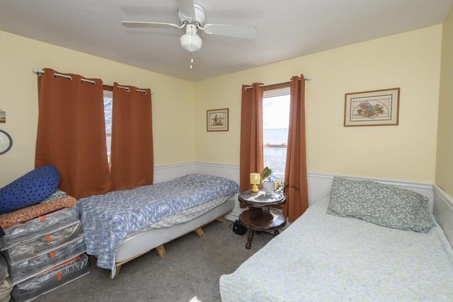 471 W South STREET, Oconomowoc, WI 53066