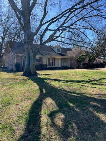 132 Choctaw Dr, Hendersonville, TN 37075
