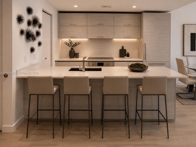 1300 S MIAMI AVENUE 2704, Miami, FL 33130