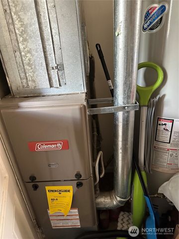 1205 E Maple Street, Bellingham, WA 98225