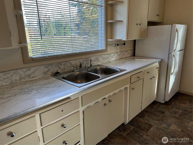 1205 E Maple Street, Bellingham, WA 98225