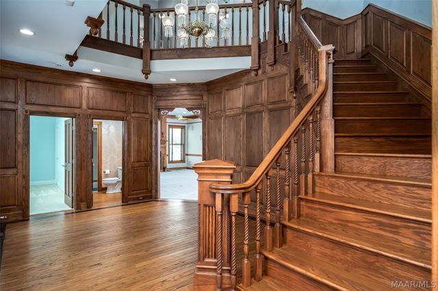 124 Glynlakes Drive, Pike Road, AL 36064