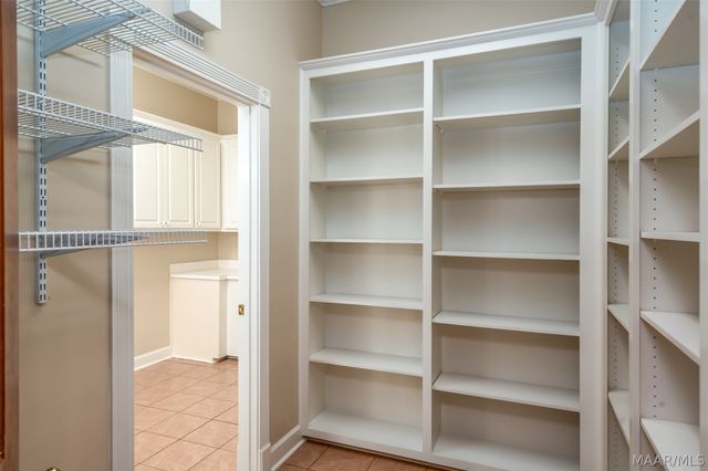 124 Glynlakes Drive, Pike Road, AL 36064