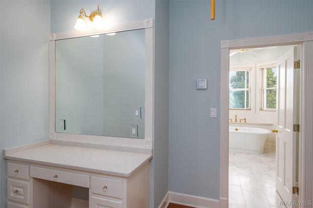 124 Glynlakes Drive, Pike Road, AL 36064