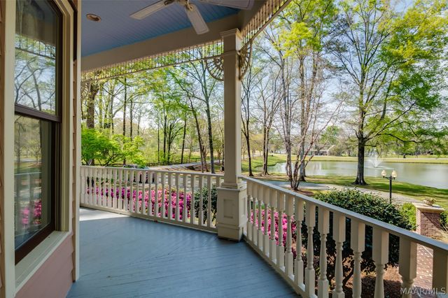 124 Glynlakes Drive, Pike Road, AL 36064