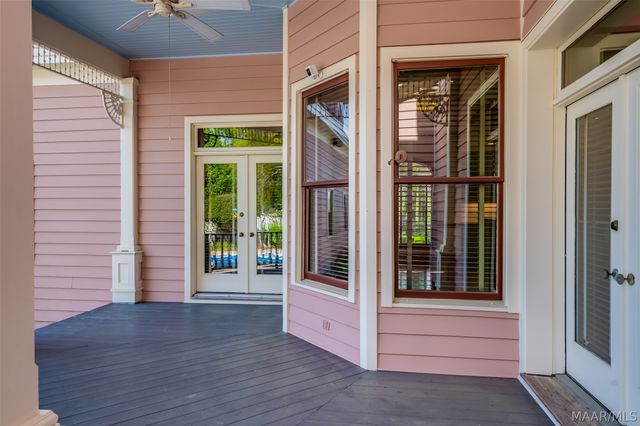 124 Glynlakes Drive, Pike Road, AL 36064