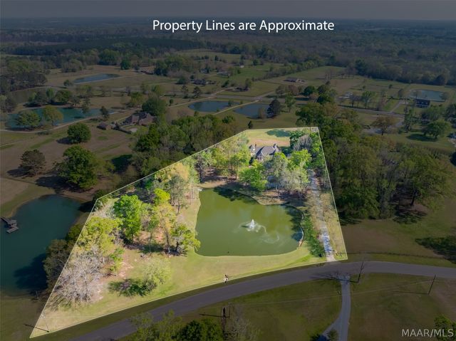 124 Glynlakes Drive, Pike Road, AL 36064