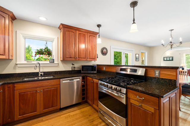 46 Sand Hill Road, Underhill, VT 05489