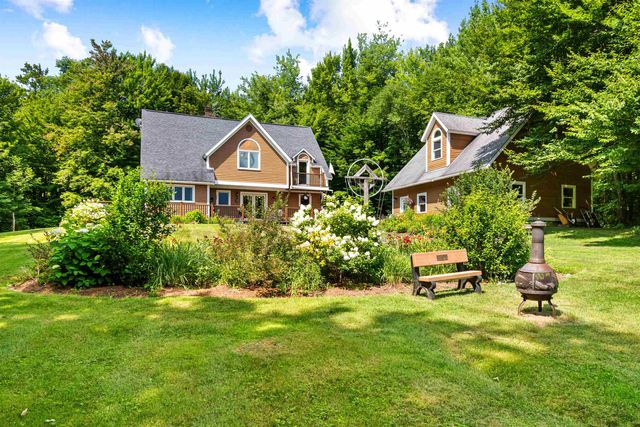 46 Sand Hill Road, Underhill, VT 05489