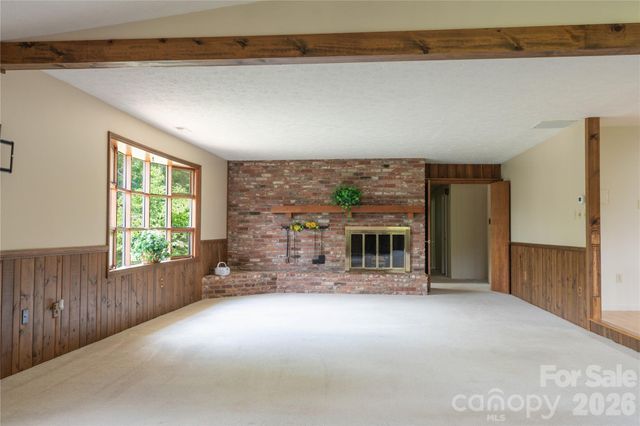 45 Mountain View Avenue, Black Mountain, NC 28711