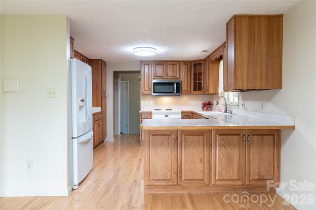 45 Mountain View Avenue, Black Mountain, NC 28711