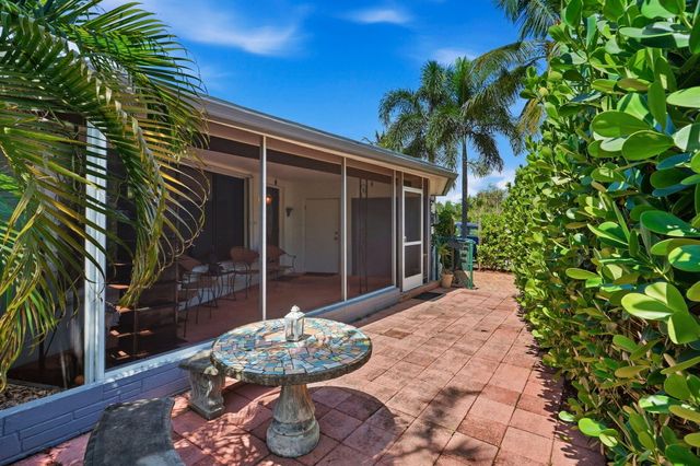 425 NE 20TH Street, Boca Raton, FL 33431
