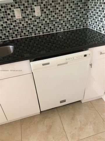 15820 SW 91st Ct C, Palmetto Bay, FL 33157