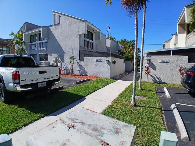 15820 SW 91st Ct C, Palmetto Bay, FL 33157