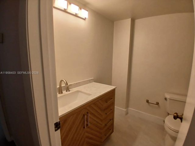 15820 SW 91st Ct C, Palmetto Bay, FL 33157