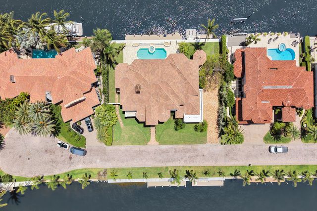 890 Lilac Drive, Boca Raton, FL 33487