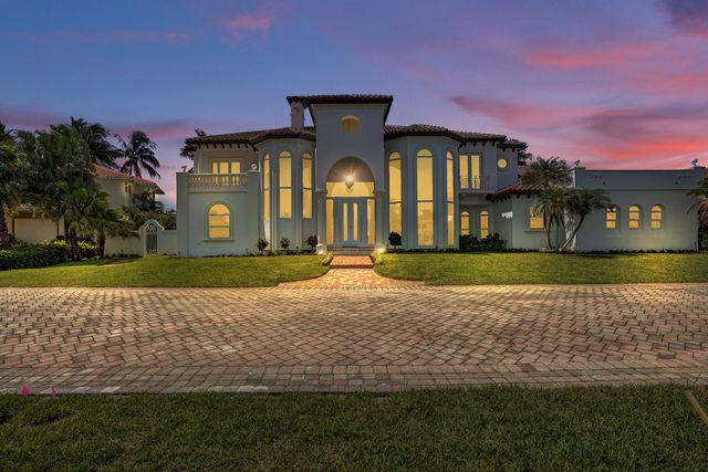 890 Lilac Drive, Boca Raton, FL 33487