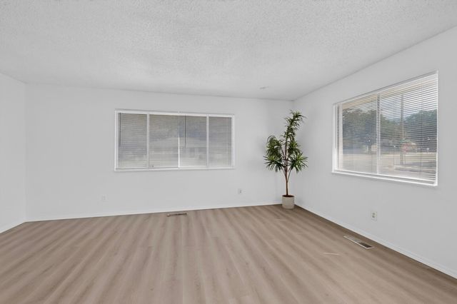 10302 San Gabriel Road NE, Albuquerque, NM 87111