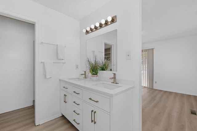 10302 San Gabriel Road NE, Albuquerque, NM 87111