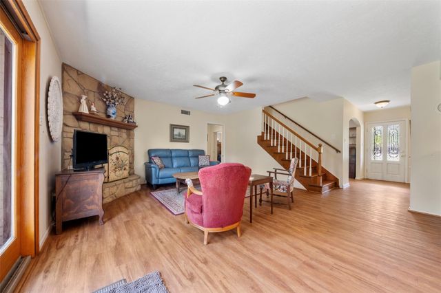 1400 Buttercup Lane, Houston, TX 77339