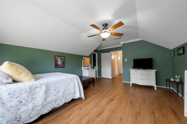 1400 Buttercup Lane, Houston, TX 77339