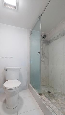 8605 W Sample Rd 202, Coral Springs, FL 33065