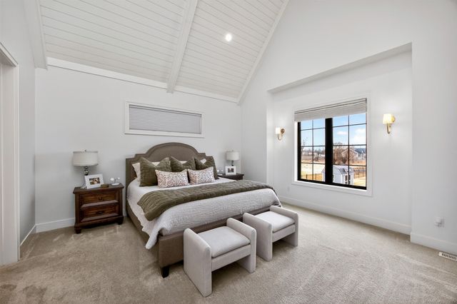 5716 NE Sherman Court, Ankeny, IA 50021