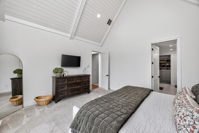 5716 NE Sherman Court, Ankeny, IA 50021