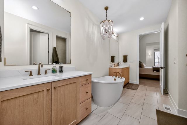 5716 NE Sherman Court, Ankeny, IA 50021