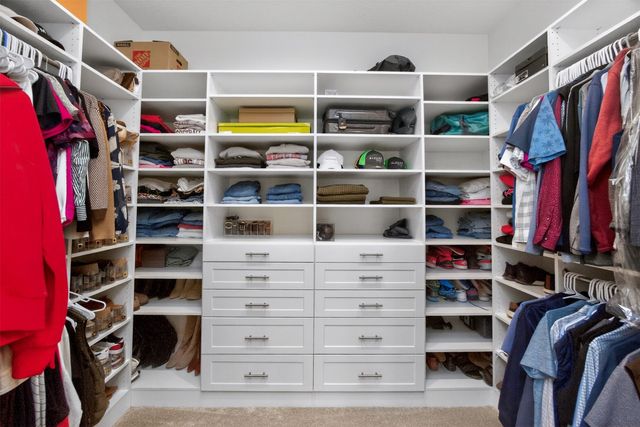 5716 NE Sherman Court, Ankeny, IA 50021