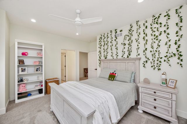 5716 NE Sherman Court, Ankeny, IA 50021