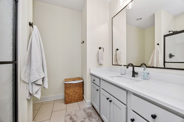 5716 NE Sherman Court, Ankeny, IA 50021