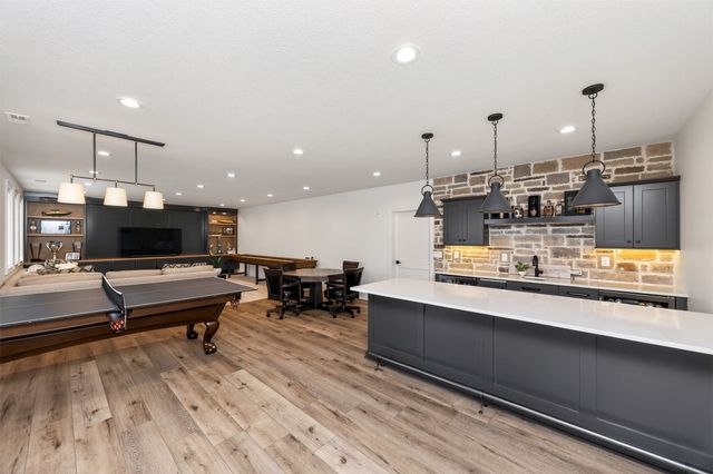 5716 NE Sherman Court, Ankeny, IA 50021