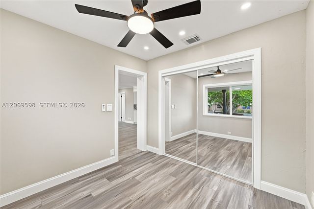 450 SW 1st St, Boca Raton, FL 33432