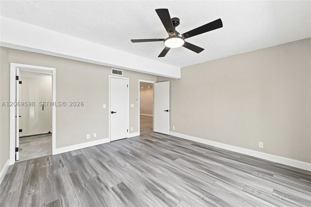 450 SW 1st St, Boca Raton, FL 33432