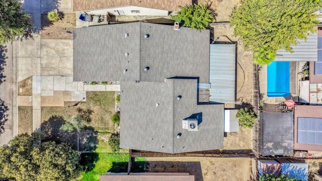 4883 E Geary Street, Fresno, CA 93725