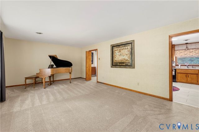 14500 Alberta Ct, Chester, VA 23836
