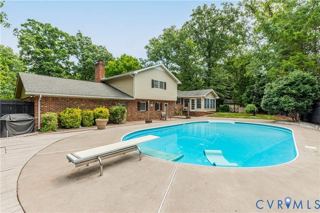 14500 Alberta Ct, Chester, VA 23836
