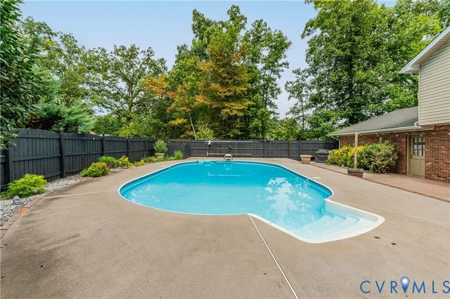 14500 Alberta Ct, Chester, VA 23836