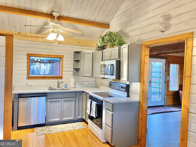 1487 Morton Drive, Ellijay, GA 30540