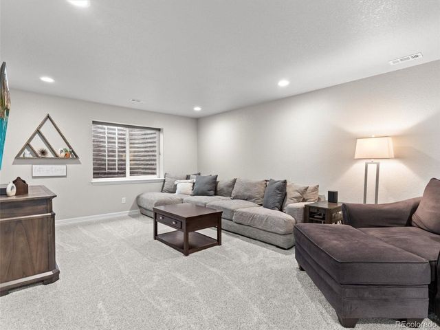 1242 Larimer Ridge Pkwy, Timnath, CO 80547