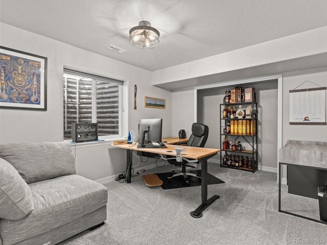 1242 Larimer Ridge Pkwy, Timnath, CO 80547