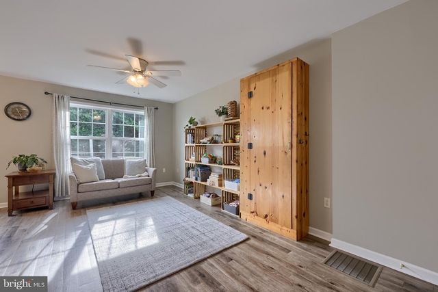 406 MOUNT OLIVE LN, Ephrata, PA 17522