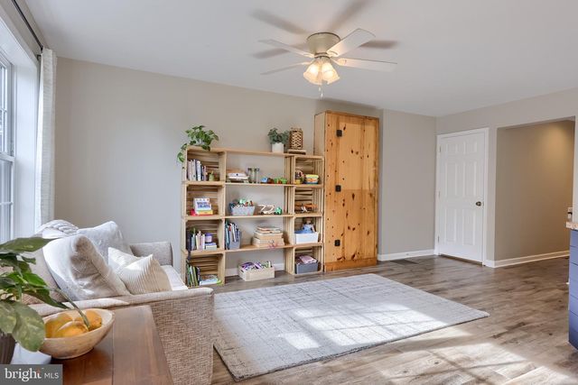 406 MOUNT OLIVE LN, Ephrata, PA 17522