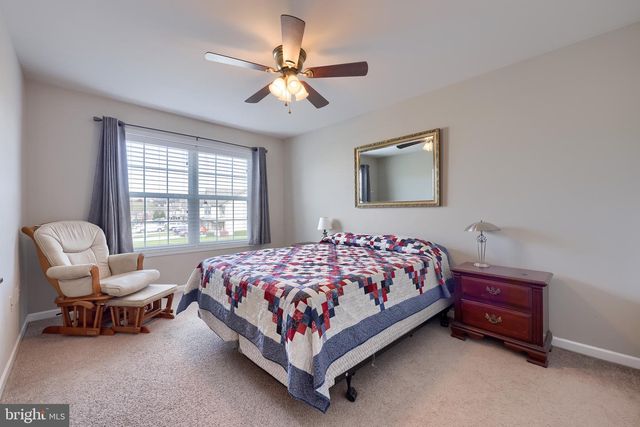 406 MOUNT OLIVE LN, Ephrata, PA 17522